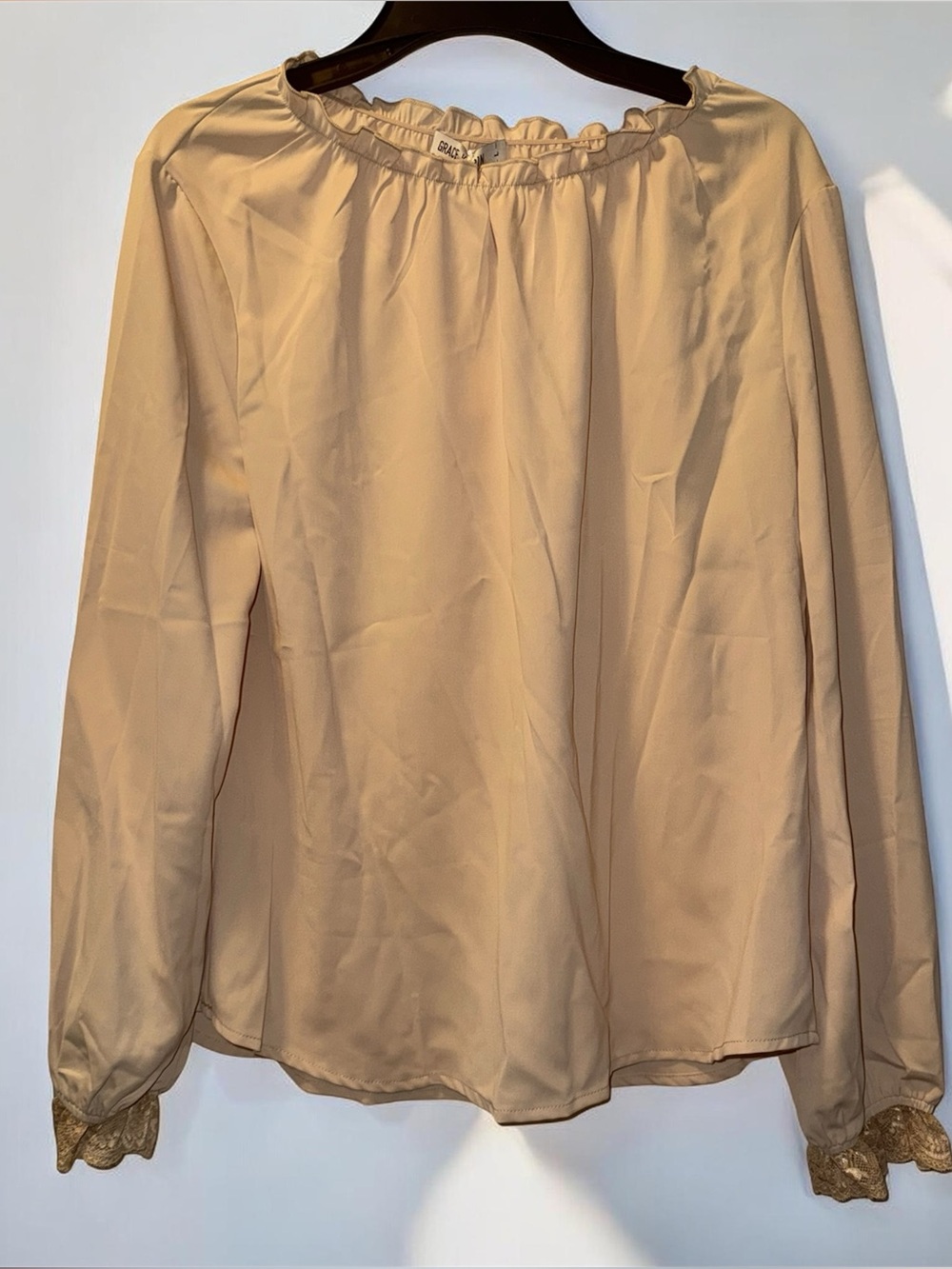 Women's Elegant Solid Color Ruffle Collar Pleated Blouse